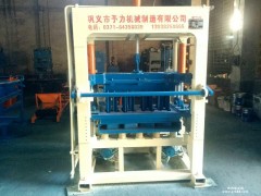 四川空心制砖机/液压制砖机/郑州予力YL4-15B型全自动水泥砖机的厂家质量